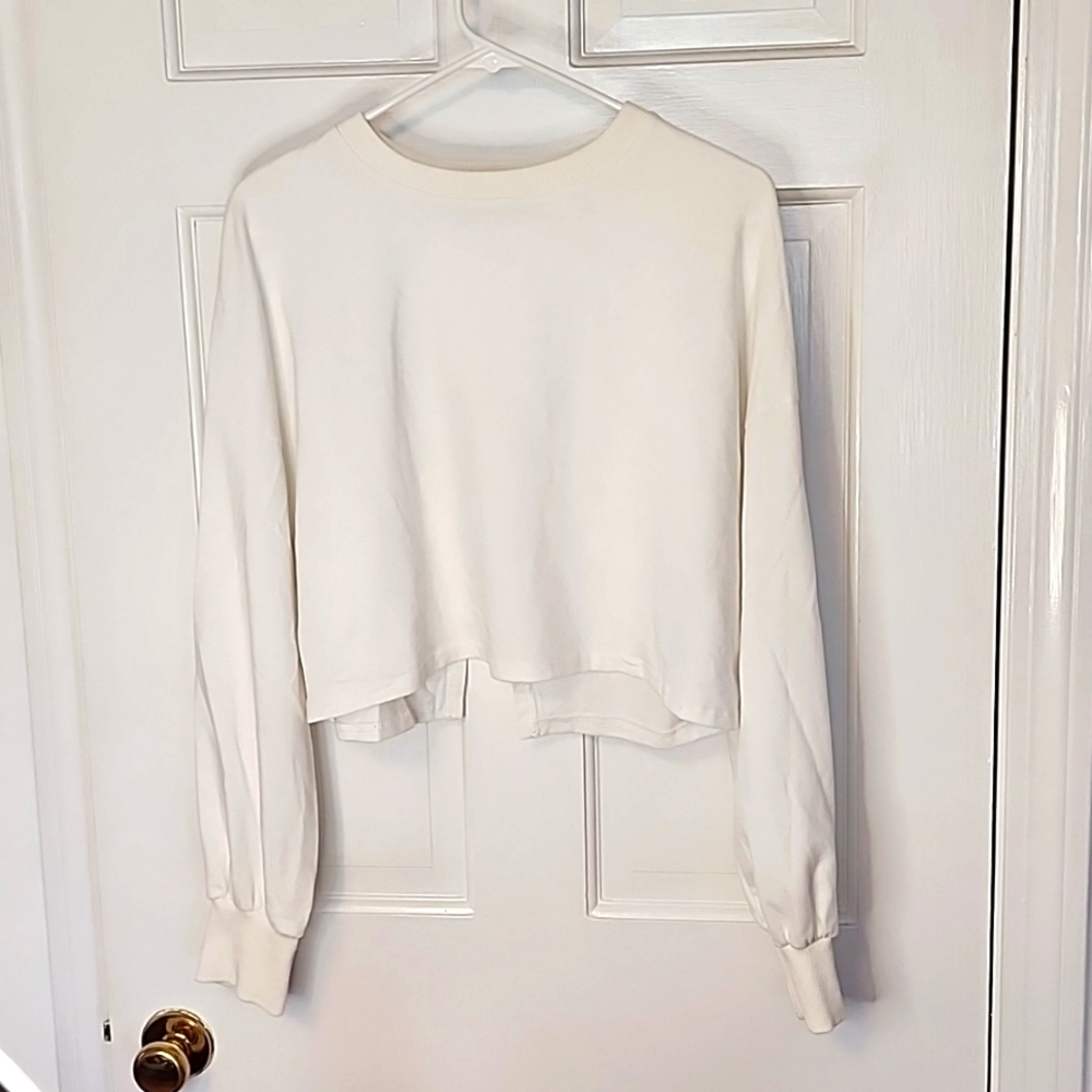 Cropped sweatshirt